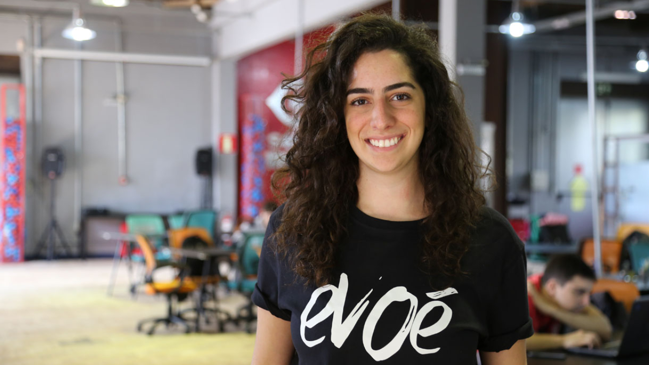 Bruna Evoé