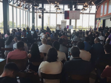 Encontros presenciais promovem conexões enriquecedoras